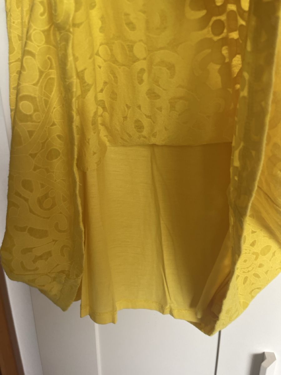 Esprit Top: Top von Esprit Gr.S  – Usato da Balsthal venduto da Katzenfan99 1