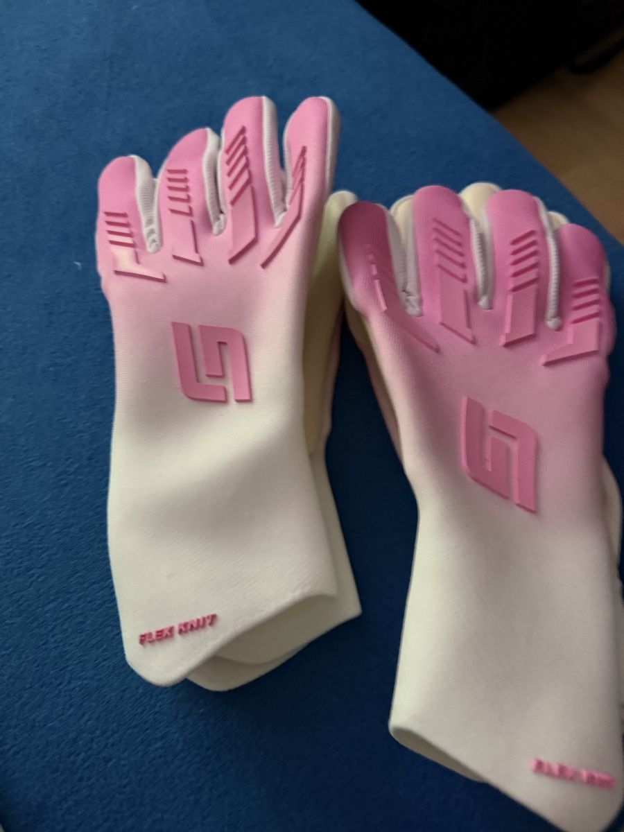 Handschuhe & Handstulpen: Fussball Torhüterhandschuhe Gripmode Size 11 – Neu (gemäss Beschreibung) aus Wohlenschwil von michi9999