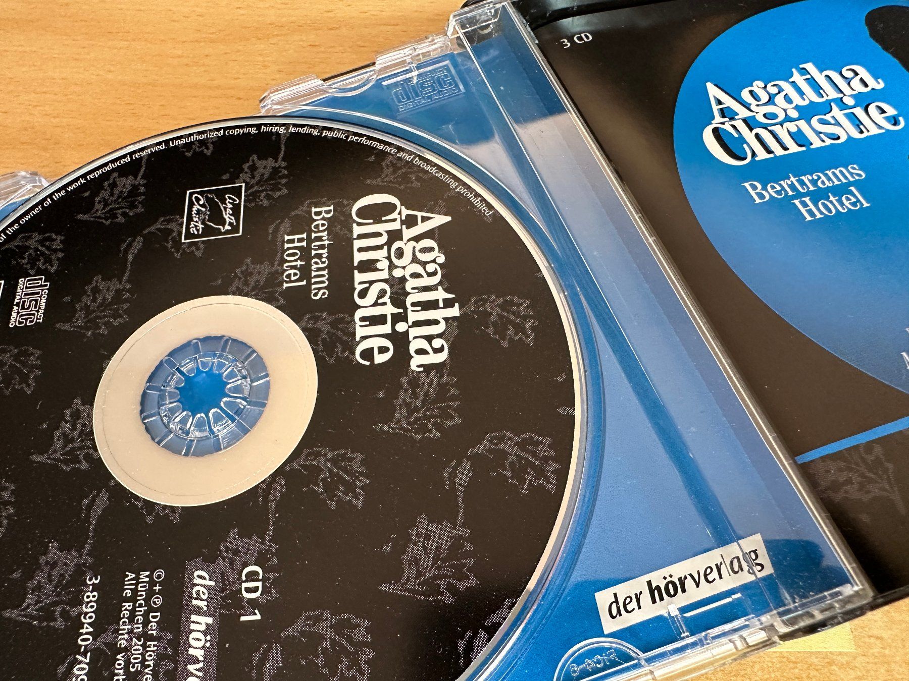 Audiolibri: Agatha Christie - Bertrams Hotel - 3 CD – Usato da Rikon im Tösstal venduto da Alpenmutz 2