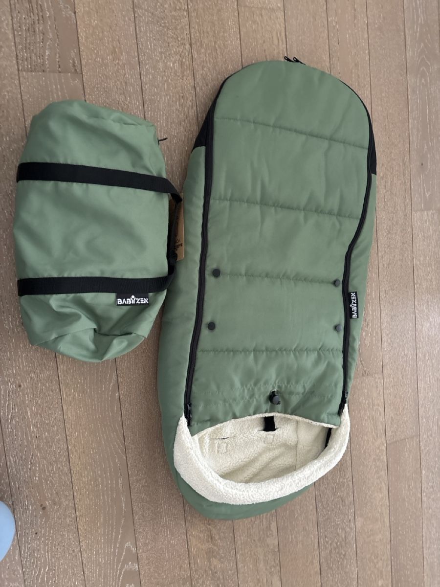 Babyzen Sacchi a pelo: Babyzen YOYO Footmuff – Usato da Zürich venduto da muz_5h6k 1