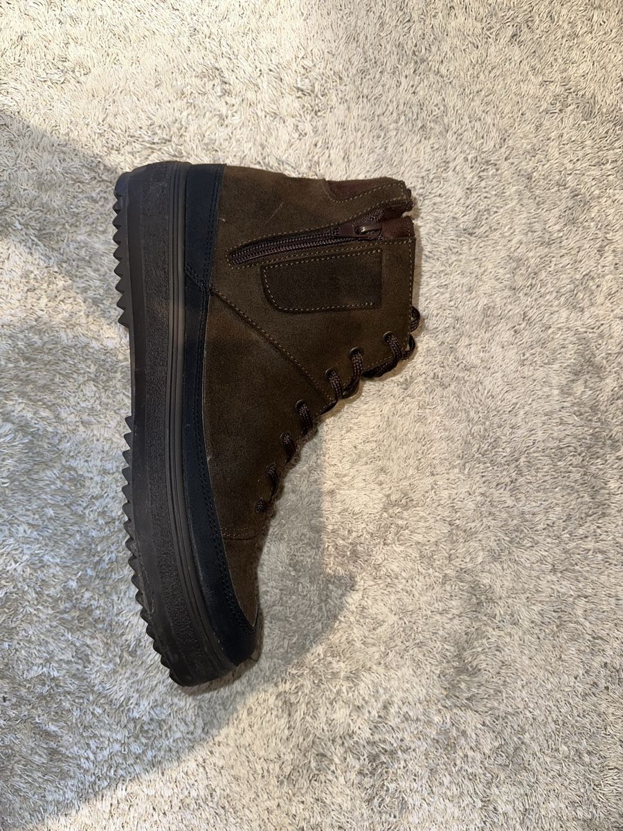 Scarpe da uomo: Bottes d’hiver élémenterre avec crampons – Usato da pully venduto da asi_w6gl 1