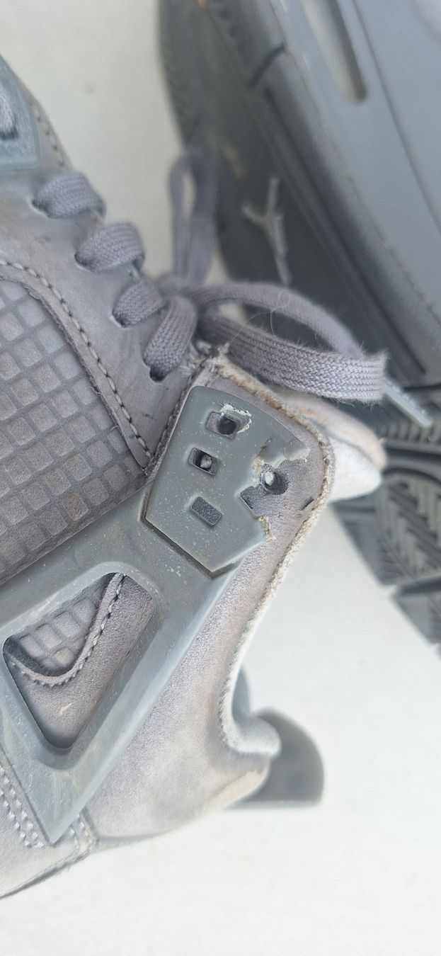 Jordan Chaussures garçon: Baskets Jordan enfants gris taille 36 usure visible – D'occasion à Lignières par ren_jc6s 2