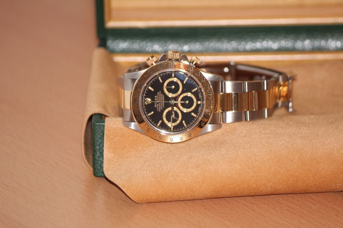 Rolex Orologi: Rolex Daytona Two-Tone - Pristine Condition, Box Included! – Usato da Zürich venduto da Charrua