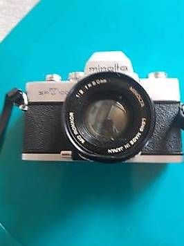 Fotocamera: Spiegelreflexkamera Minolta – Usato da Mollis venduto da hab_qn25 2