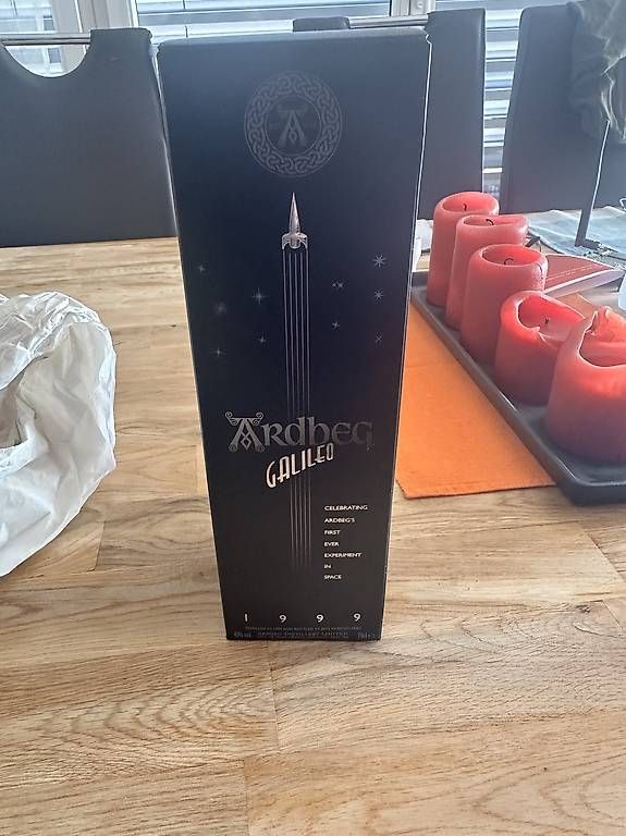 Bevande alcoliche: Ardbeg galileo – Usato da winterthur venduto da stritziVel