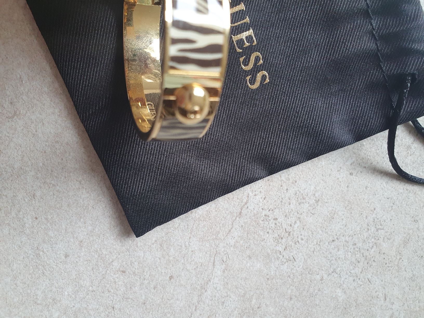 Guess Bracciali & Braccialetti: Armband von Guess – Nuovo (secondo la descrizione) da Wettingen venduto da __Dom__ 4
