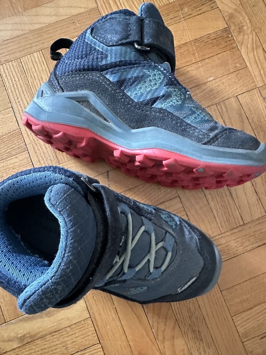 Lowa Scarpe per ragazzi: LOWA bergschuhe gr 26 – Usato da Uster venduto da bek_v2ct