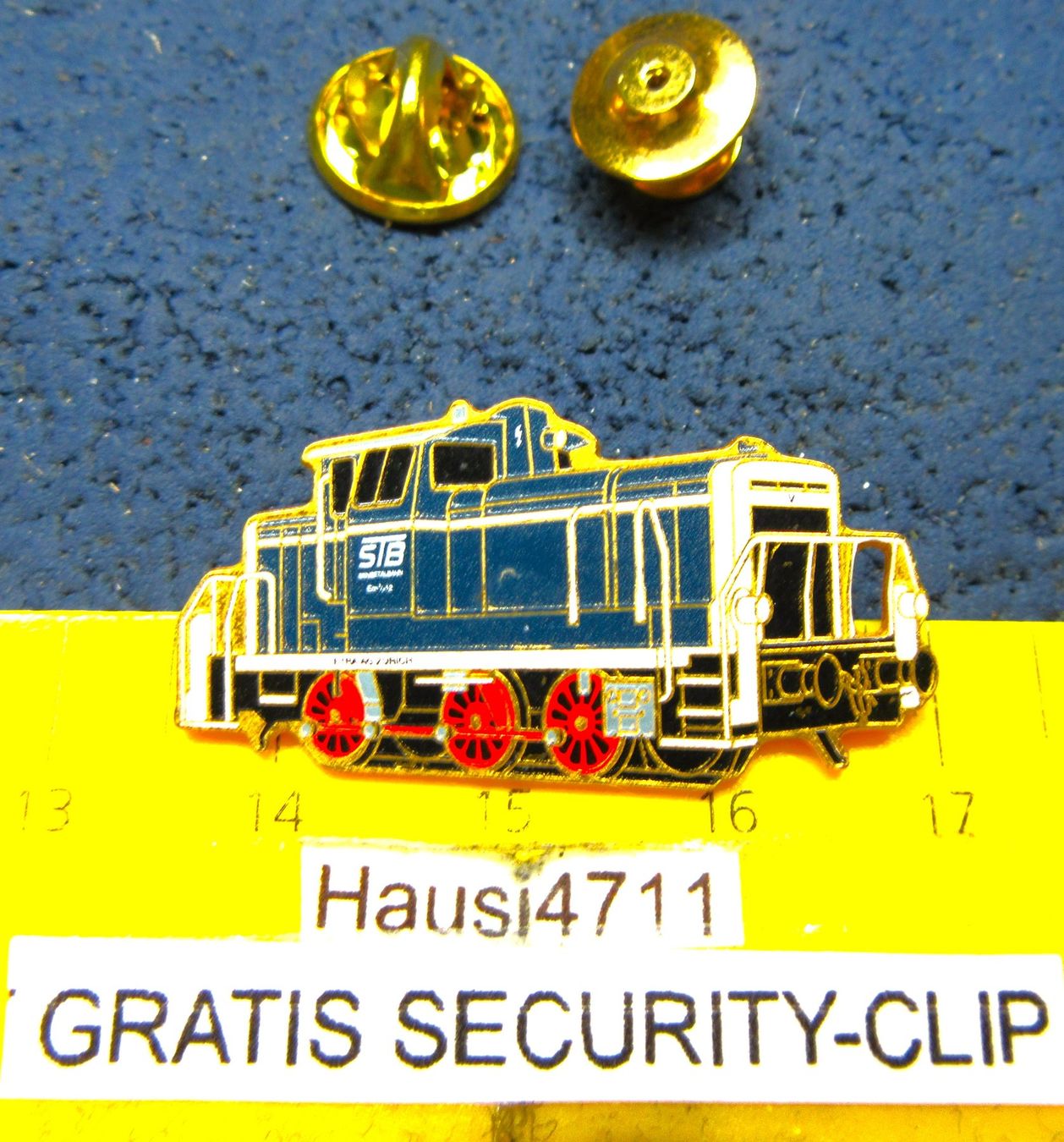 Swiss Placchette & Badge: STB En3/3 SCHMID-MÜLLER SMD PIN – Usato da Ettingen venduto da Hausi4711