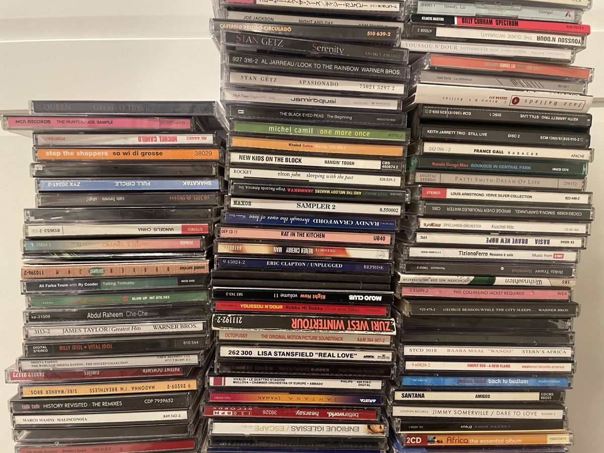 CD: CD Collection 300 + – Usato da Wettingen venduto da Simis2812 3
