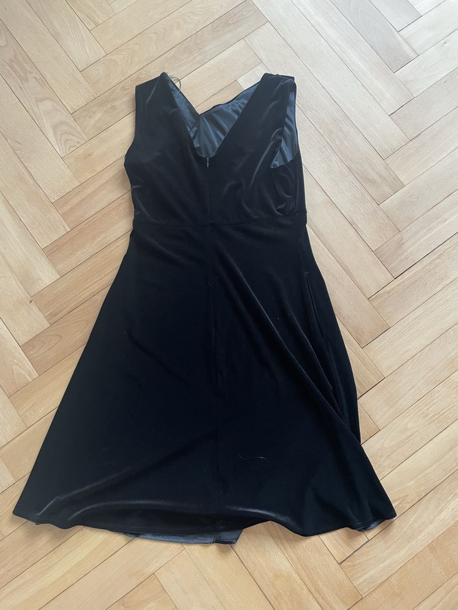 Vestiti: Schwarzes Samtkleid von Vera Mont – Nuovo (secondo la descrizione) da Zuerich venduto da fan_d9fn 1