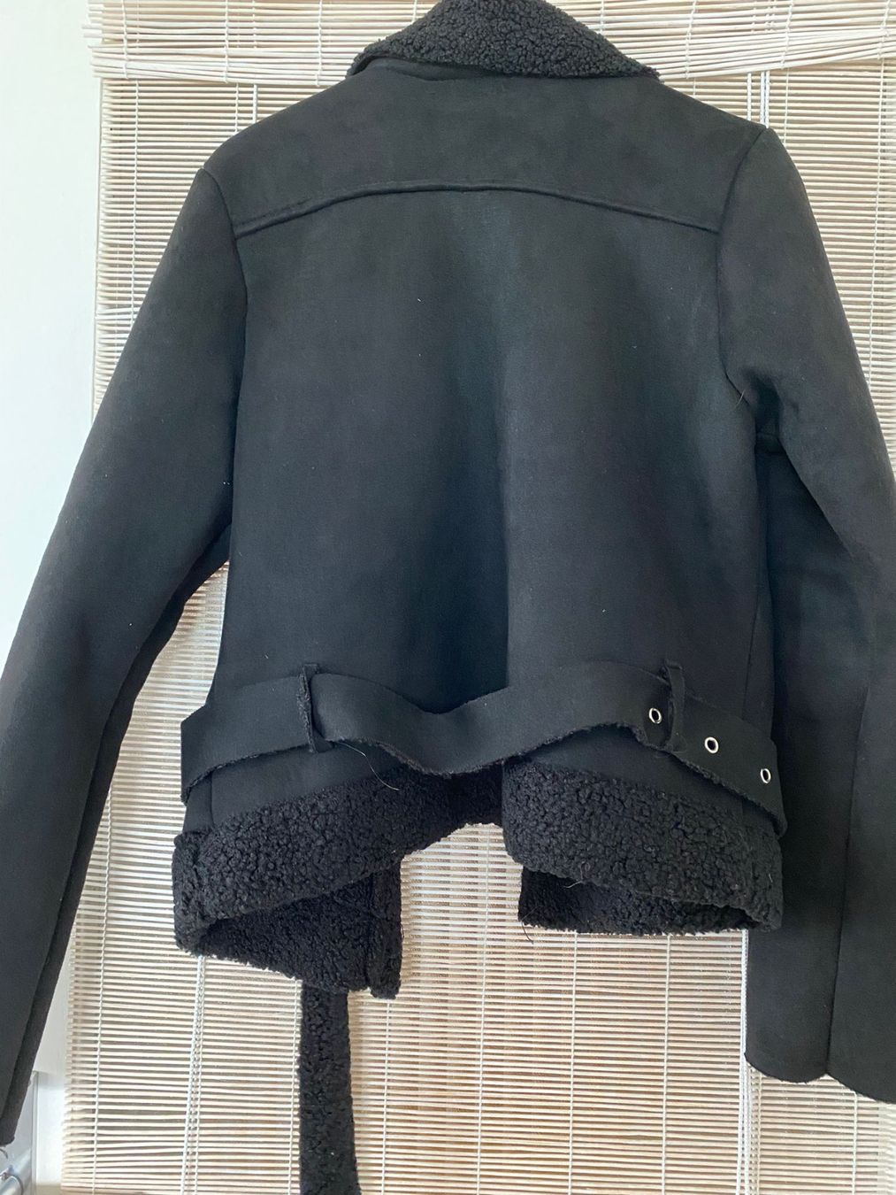 Giacche: Veste légère noire – Usato da Montreux venduto da Izapeche811 2