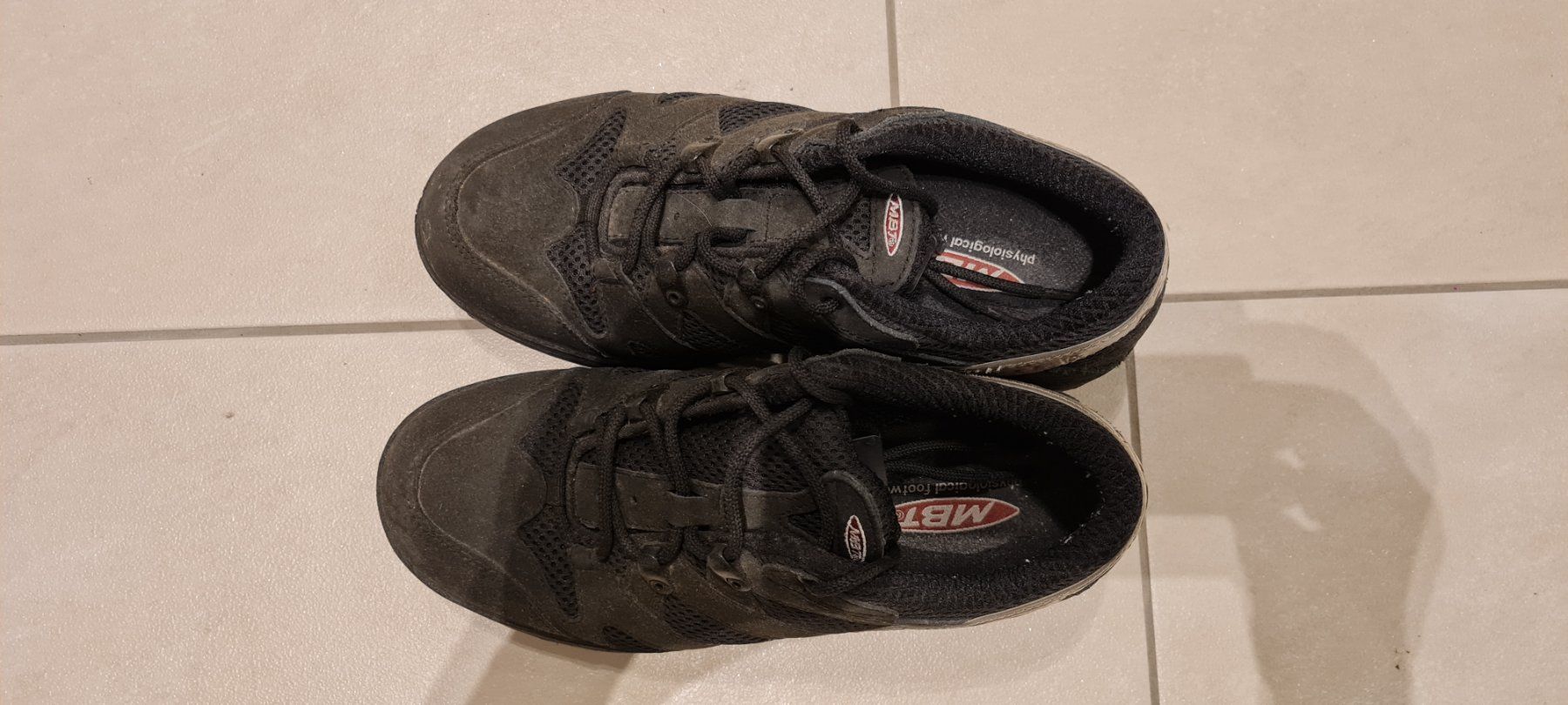 MBT Chaussures femmes: MBT Halbschuh Gr. 39 schwarz – D'occasion à Turbenthal par Raschka65 2
