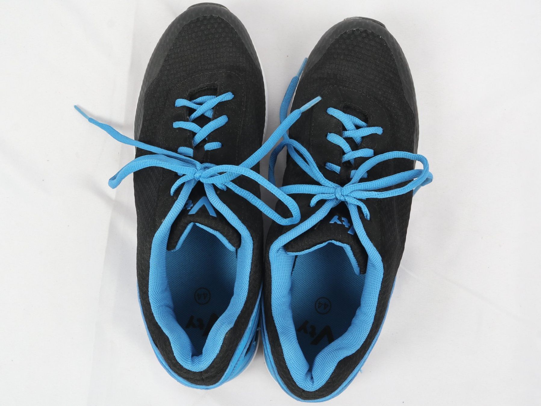 Victory Scarpe da uomo: VTY Sneaker Grösse 44 – Usato da Steinen venduto da Restwert_Steinen 1