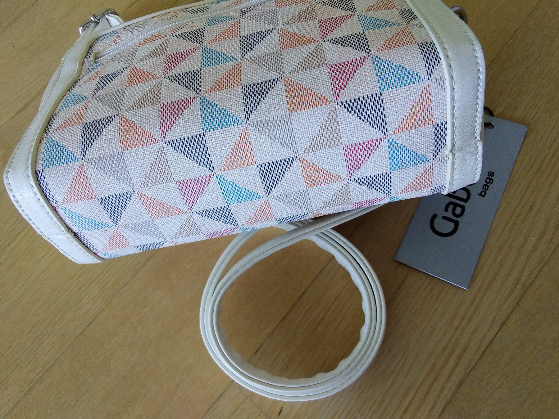Gabor Taschen für Damen: Jetzt im Sale: GABOR Crossbody Bag Offwhite Multicolor – Neu und originalverpackt aus Buchrain von QueenyHE51 8