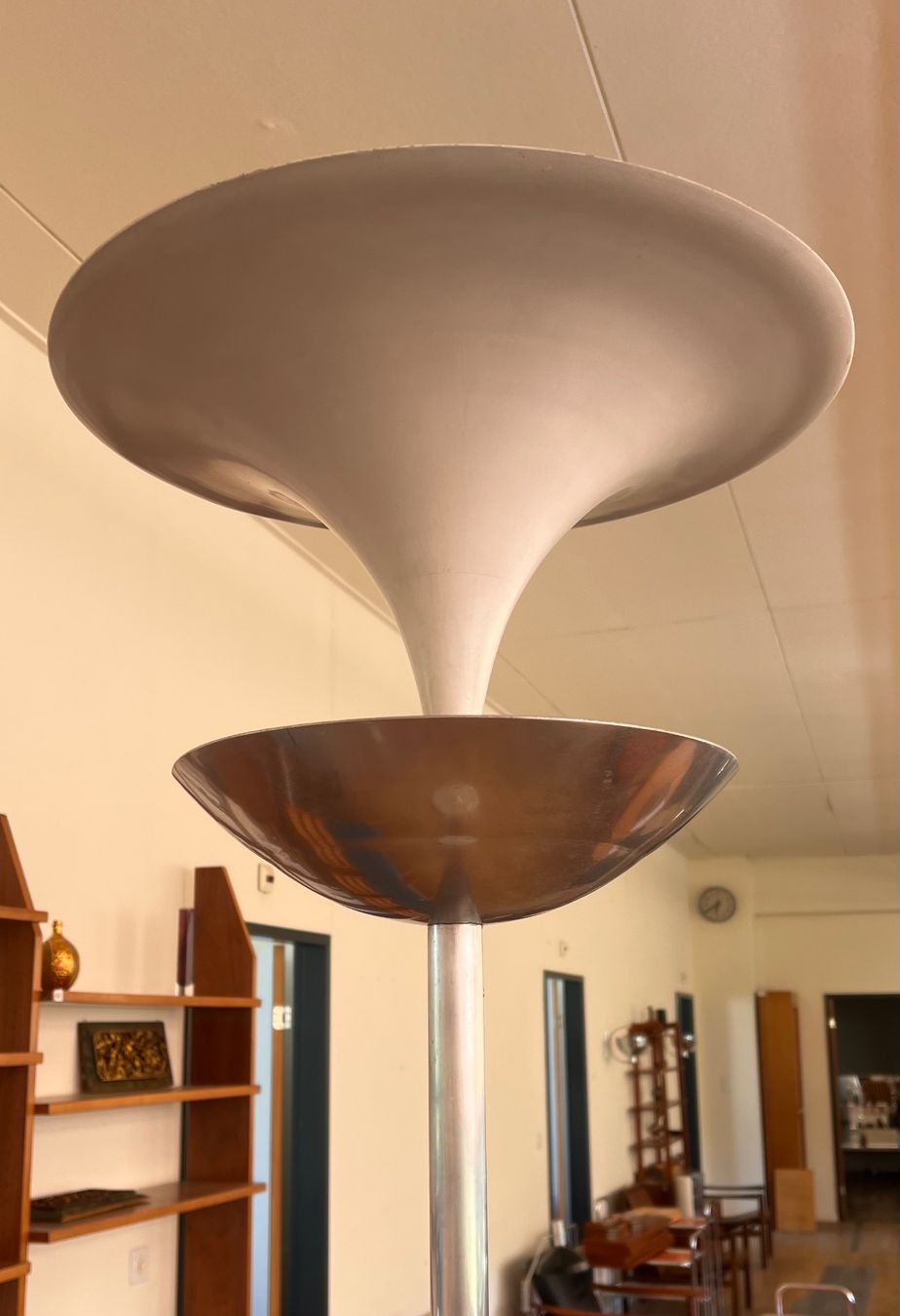 Lampes: Trilux, Indirekt-Leuchte, 1937 – D'occasion à Tecknau par smoothtentacles 3