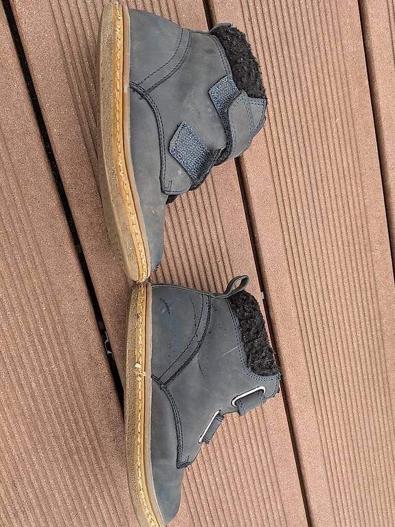 Schuhe für Jungen: Friboo Winterschuhe Gr 25 – Gebraucht aus Wängi von ann_qj8y 2