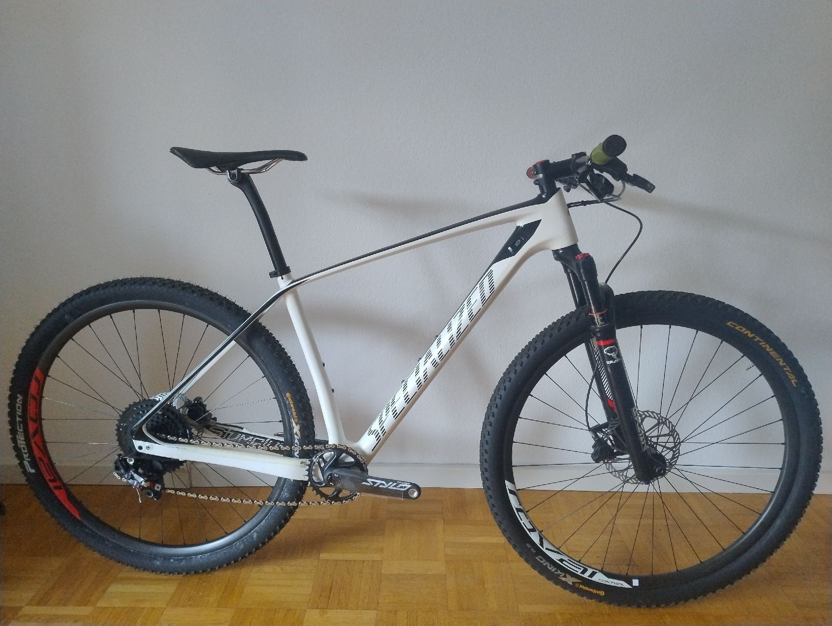 Specialized Biciclette: Specialized Stumpjumper Expert Carbon size M – Usato da Zürich venduto da Oli96