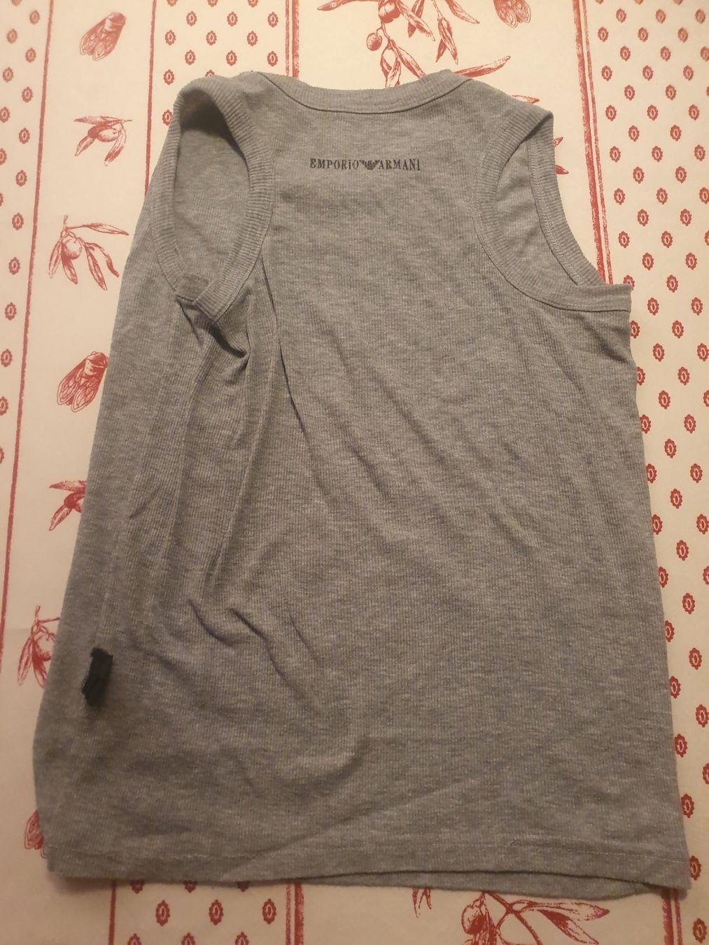 Armani T-Shirts: Emporio armani débardeur – Gebraucht aus Genève von GenevaLuxury