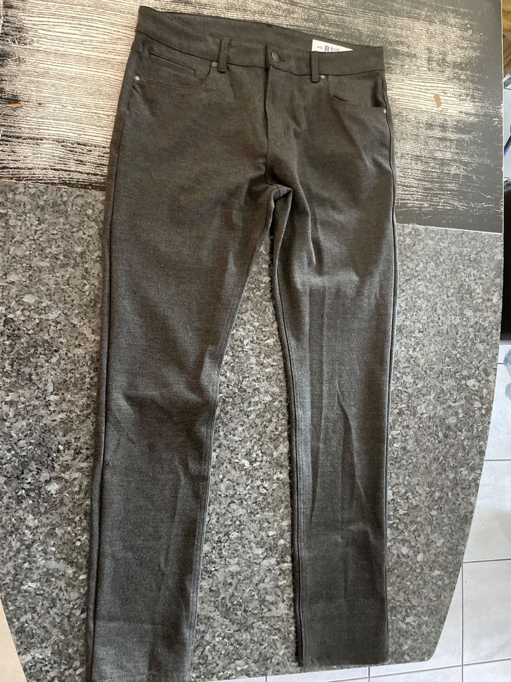 We Pantaloni: Hose Blue Ridge W36 L34 – Nuovo (secondo la descrizione) da Schlossrued venduto da Julio25