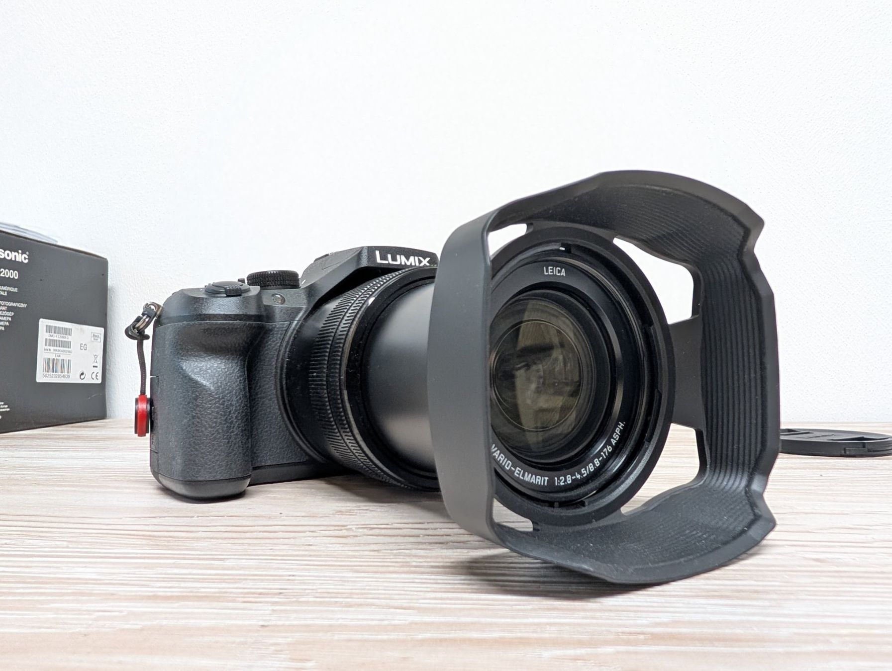 Panasonic Kamera: Panasonic Lumix DMC-FZ2000 – Gebraucht aus Hinterkappelen von remos-world