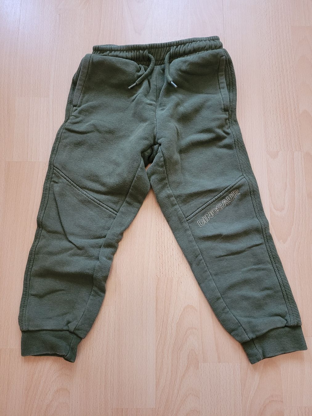 Pantaloni: Hose gr. 104 – Usato da Inwil venduto da Flower2325