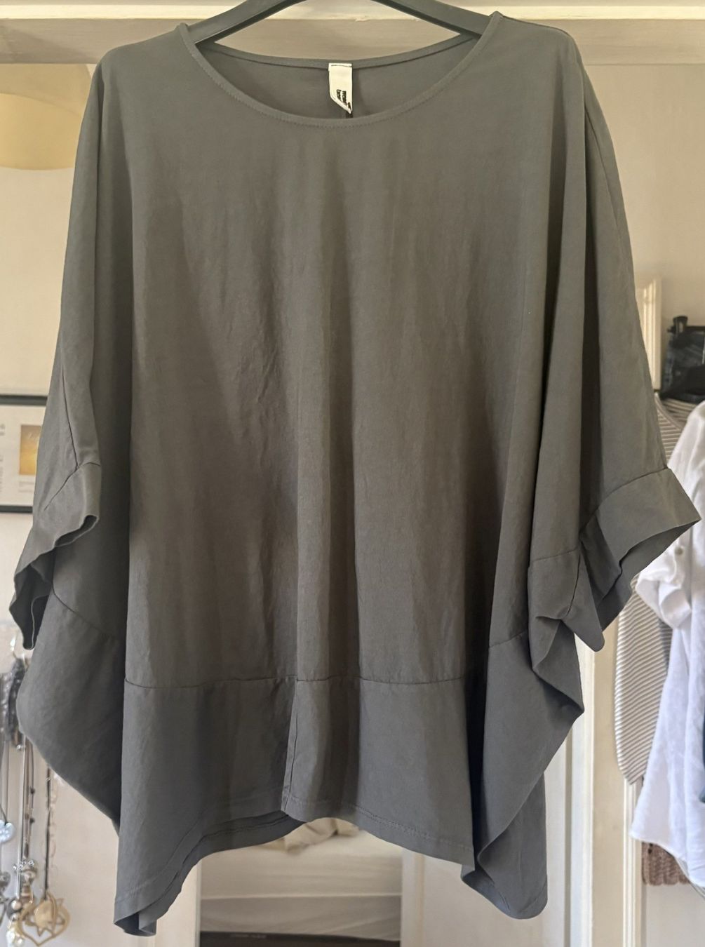 T-shirt: T-SHIRT OVERSIZE EN COTON!! M – Nuovo e nell'imballaggio originale da Locarno venduto da NicoNion