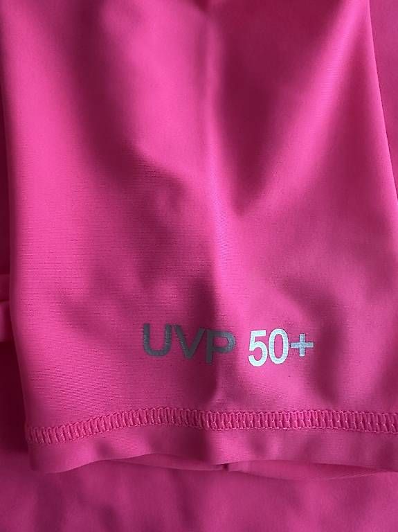 Costumi da bagno & Bikini: UV Shirt von Beach Mountain Grösse 164 – Usato da Dörflingen venduto da Kendraa 3