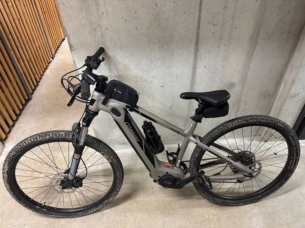 Velos: VTT électrique Conway batterie Bosch – Gebraucht aus Le Vaud von Dylena