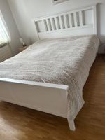 Bett und Matratze von IKEA