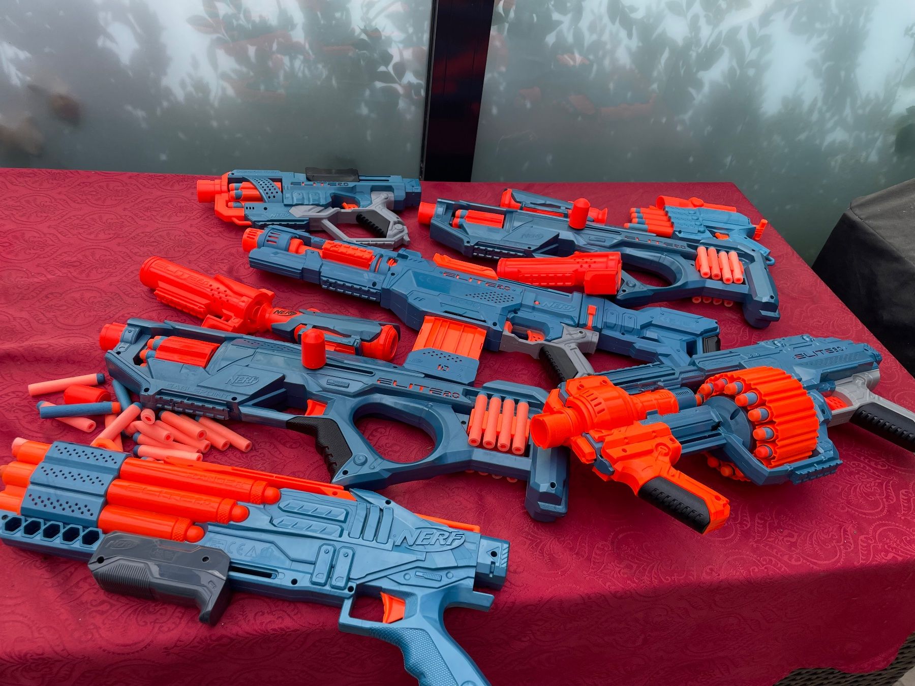 Nerf Jouets: Nerf Elite 2.0 Sammlung 7 Blaster u viele Darts /Top – D'occasion à Bergdietikon par antovale 2