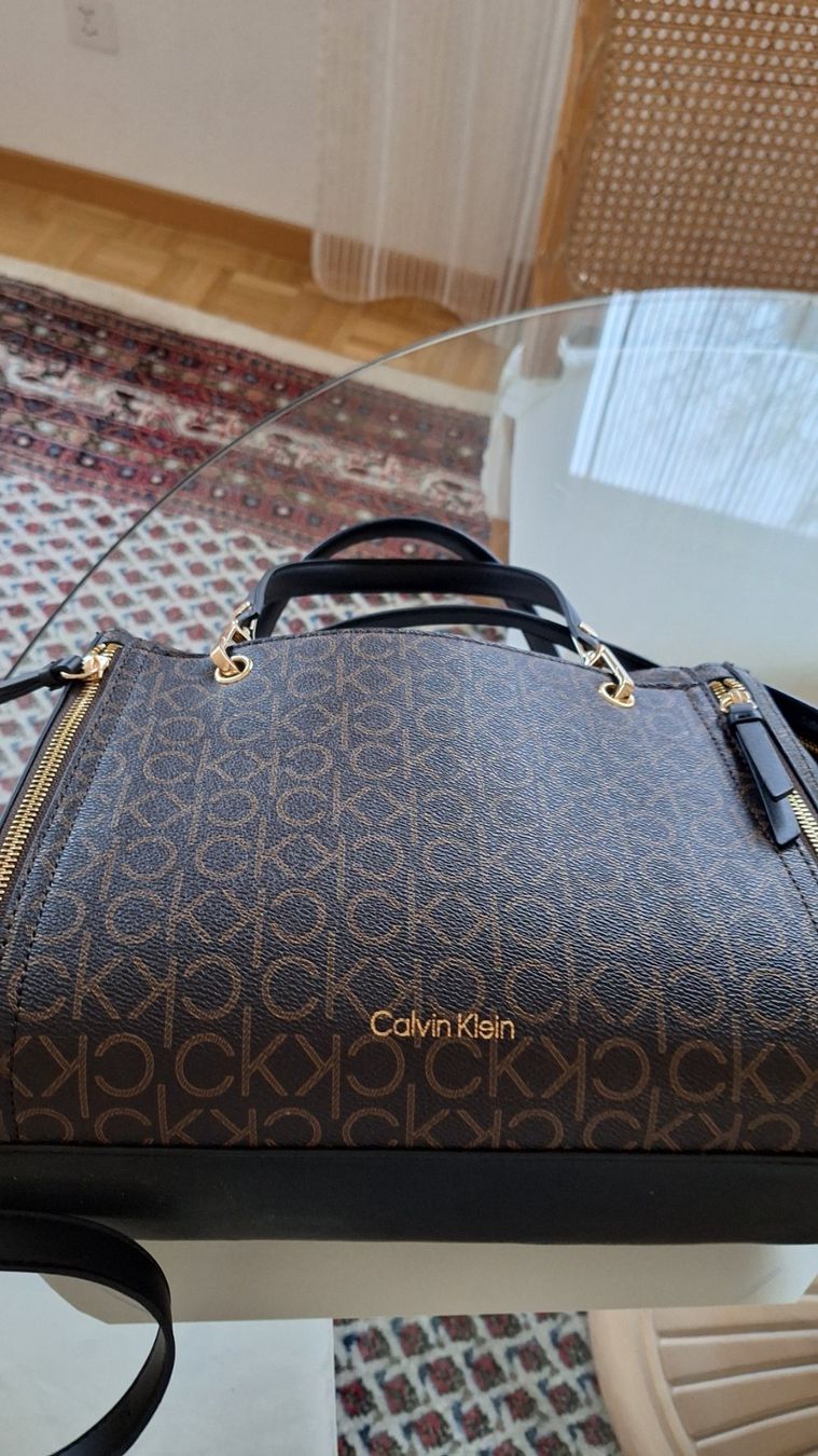 Calvin Klein Taschen für Damen: Neue Calvin Klein Handtasche – Neu (gemäss Beschreibung) aus Zürich von Amichick01 1