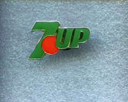 7UP  Logo