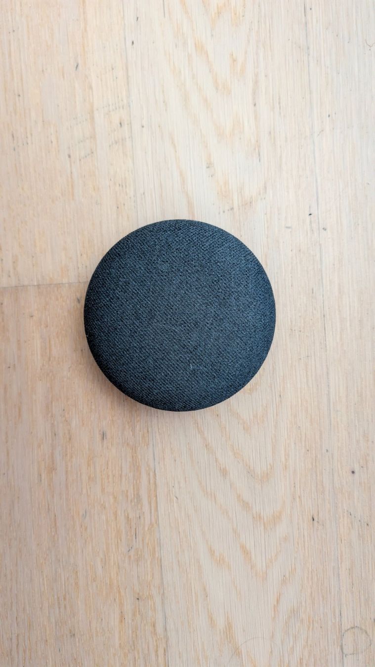 Google Haut-parleurs: Nest Mini Speaker 2nd Gen Grau – Neuf (Voir description) à Lenzburg par tea_pkz5 1