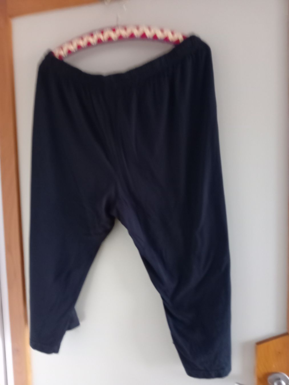 Hosen: Halblange Freizeithosen Gr. 48/50 – Gebraucht aus Witterswil von hele04 1
