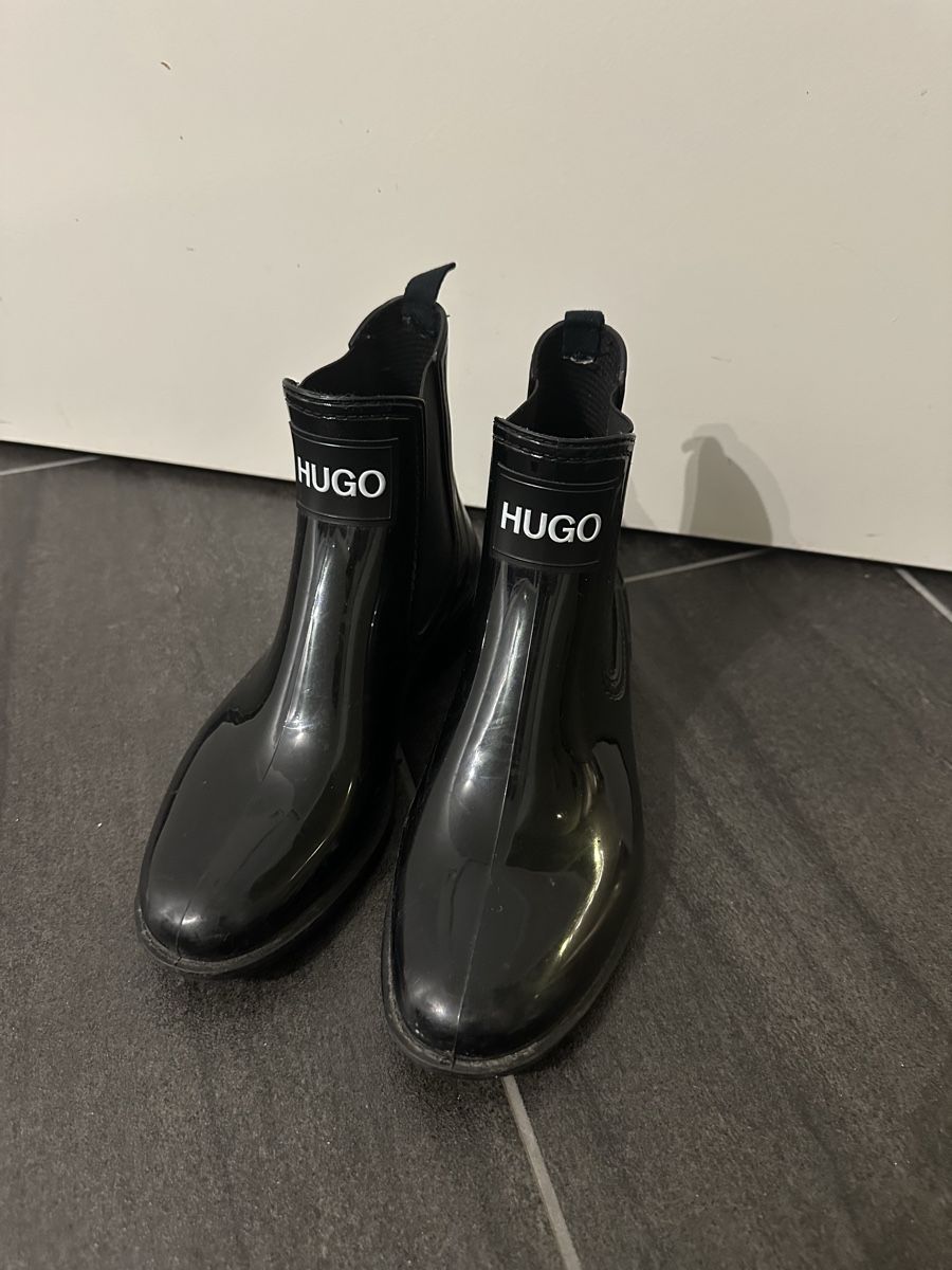 Hugo Boss Scarpe da donna: HUGO Gummistiefel Gr 37 – Usato da Winterthur venduto da pompowerpuff 4