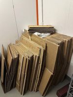74 Umzugskartons inkl. Verpackungsmaterial