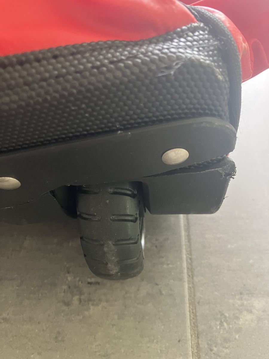 Borse: Grosse Hockey- oder Reisetasche der Marke WRATH – Usato da Mühlethurnen venduto da sinaj02 5