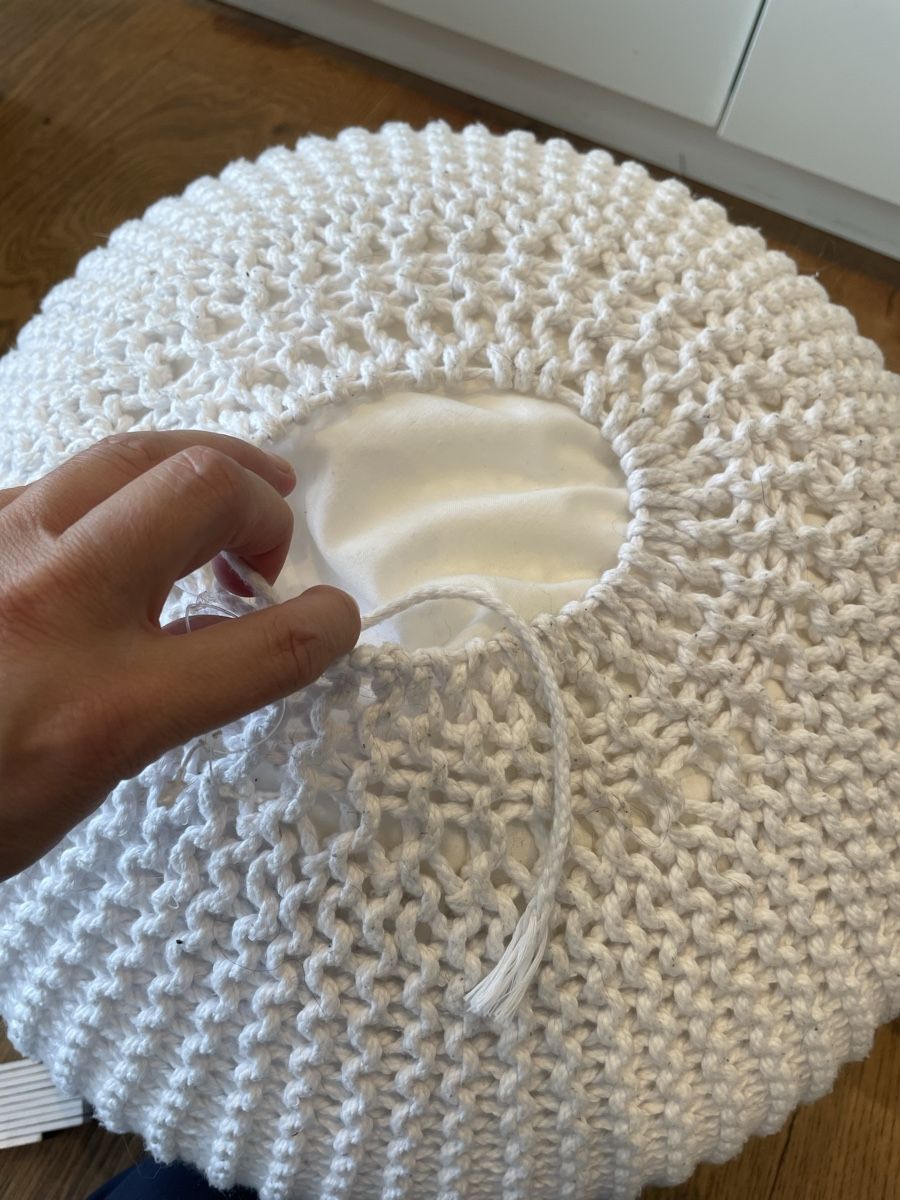 Hocker: 2x Pouff weiss – Gebraucht aus Niederbüren von Poschti_19 2