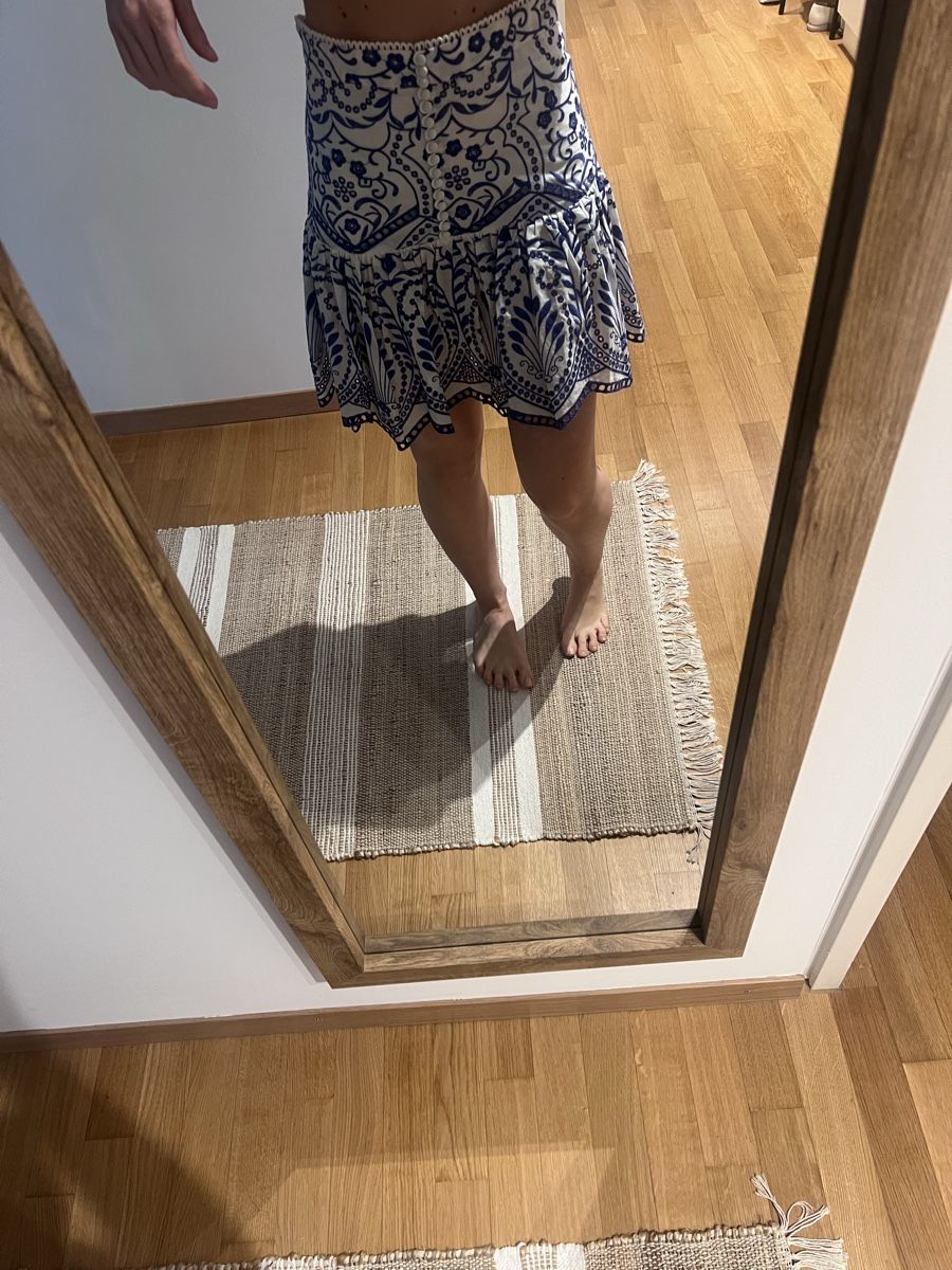 Zara Gonne: Zara skirt XS – Nuovo (secondo la descrizione) da Zurich venduto da amf_k7k2