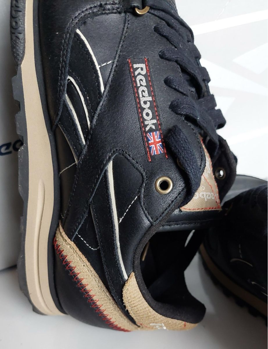 Reebok Scarpe da uomo: Reebok Sneaker CL Tech Rugged II 42,5 – Usato da Bern venduto da anna_due 2