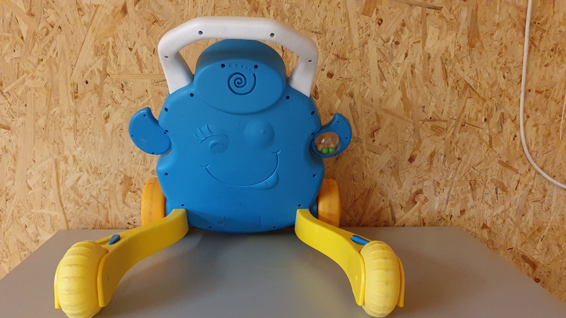 Chicco Veicoli per bambini: Pinguin Lauflernhilfe von Chicco – Usato da Koppigen venduto da Kellerfundsachen 1