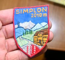 VINTAGE Badge SIMPLON nos ST. GALLER STICKEREI