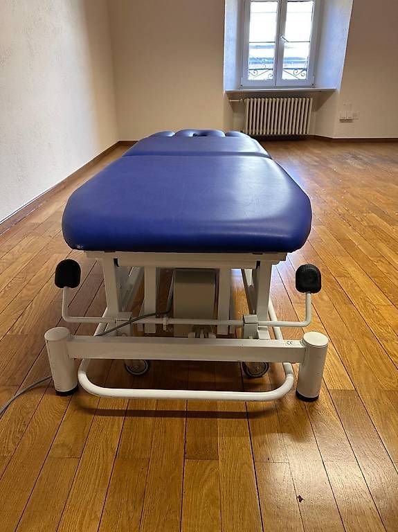 Dispositivi per massaggi: Letto per massaggi – Usato da Lumino venduto da mat_9fdf 2