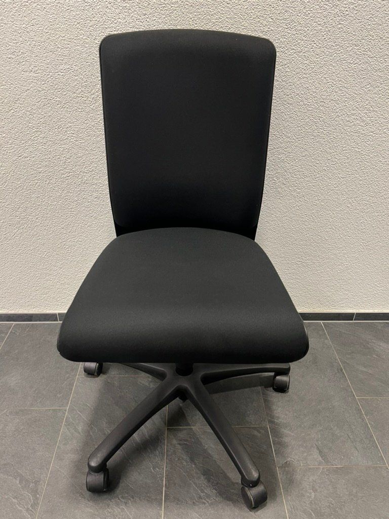 Girsberger Sedie: Bequemer Bürostuhl – Usato da Mönchaltorf venduto da Trendy8 1