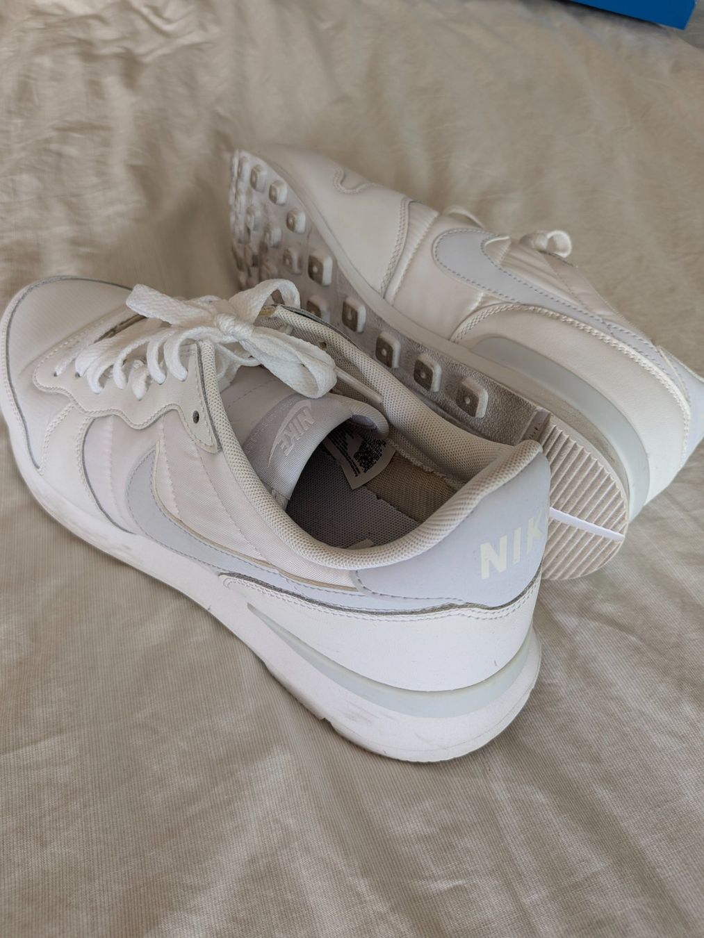 Nike Scarpe da uomo: Nike Internationalist 42,5 – Usato da Genève venduto da zeKxa 1