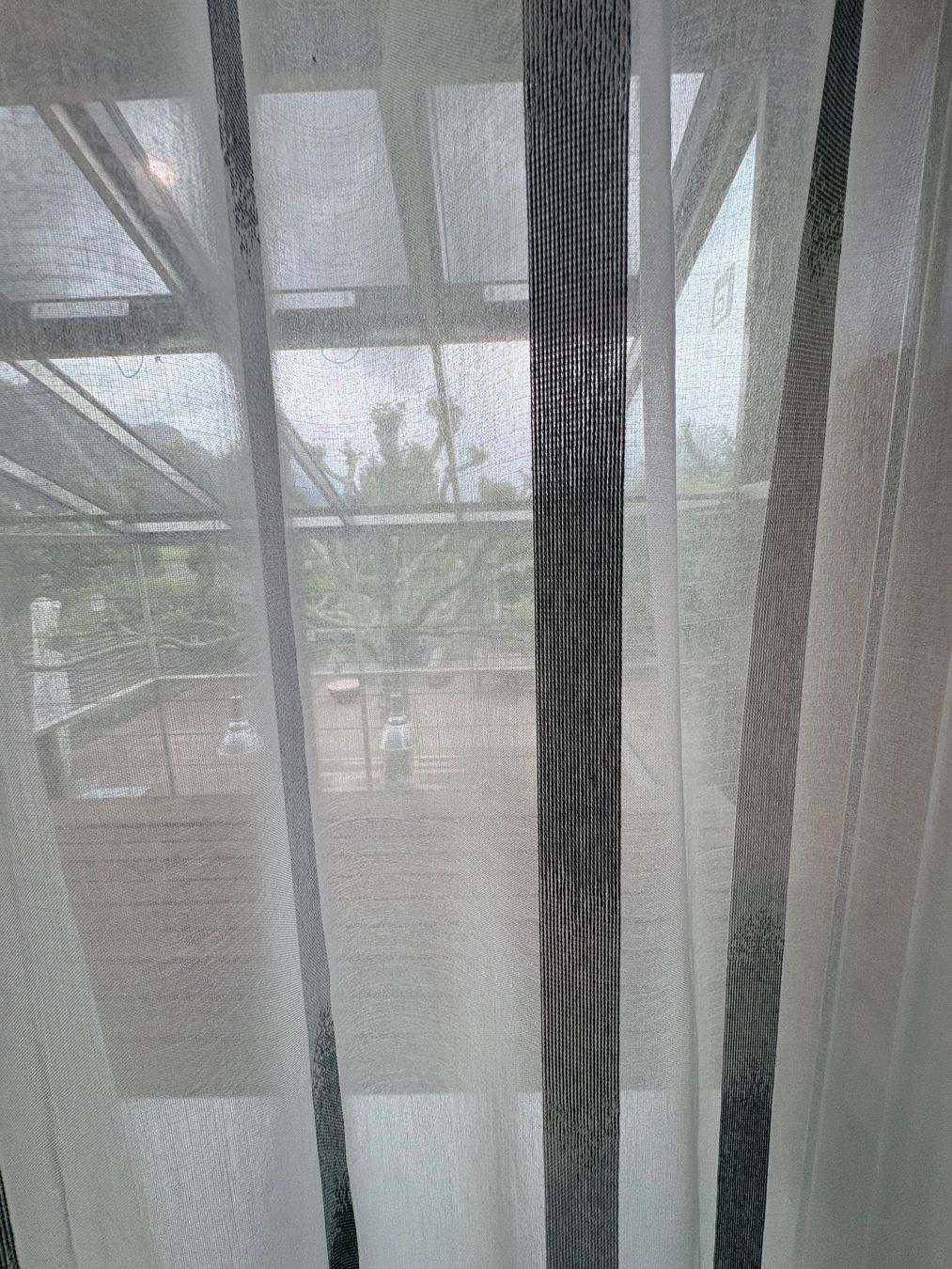 Tende: Tüllvorhang modern – Usato da Malans GR venduto da stoffmass 3