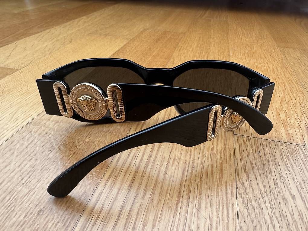 Brillen & Gläser: Versace Sonnenbrille – Gebraucht aus Basel von sel_57zp 2