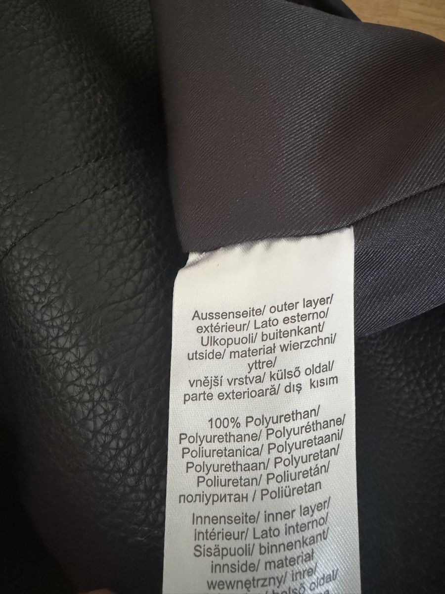 Borse da donna: Schwarze Handtasche, neuwertig -  – Nuovo (secondo la descrizione) da Itingen venduto da Granini_93 2