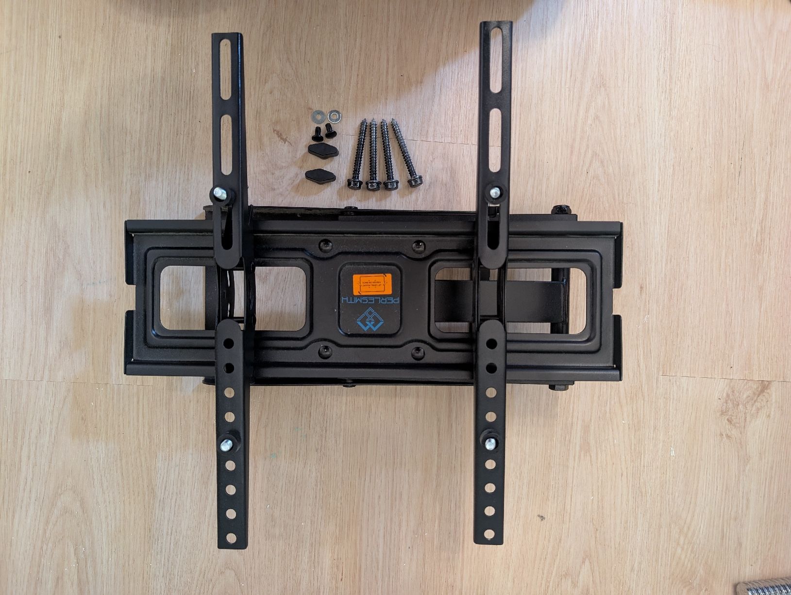 Fixations: Echogear TV‑Wandhalterung – D'occasion à St. Moritz par kos_97nf