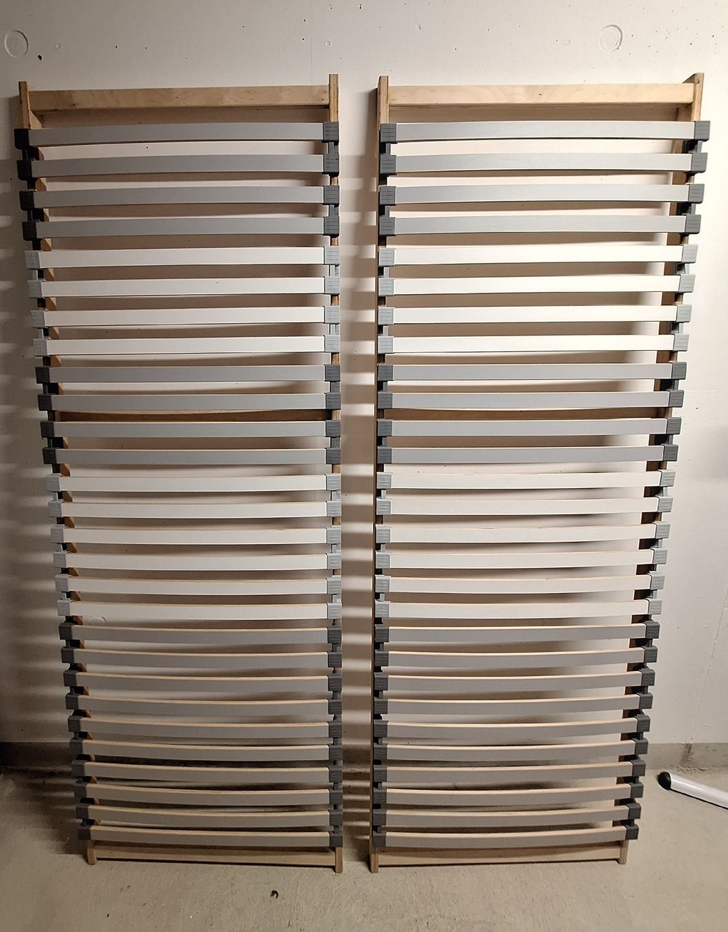 Ikea Sommiers: Zwei 70x200cm IKEA Lattenroste – D'occasion à Andelfingen par mel_qgl2